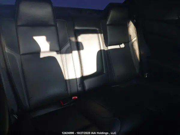 2C3CDZAG0JH296950 2018 DODGE CHALLENGER - Image 8