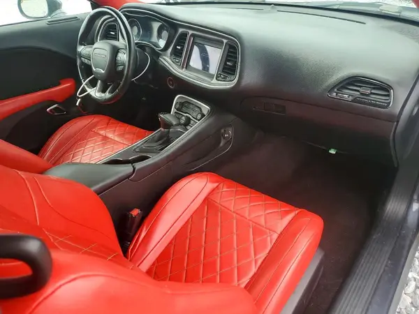 2C3CDZAG0JH302844 2018 DODGE CHALLENGER - Image 8