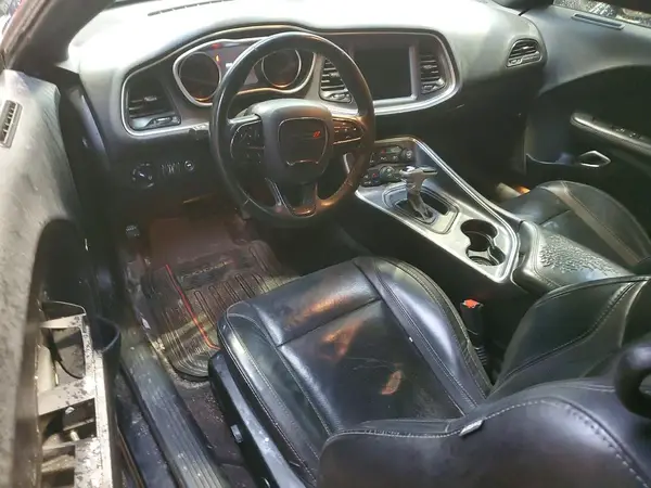 2C3CDZAG0JH309602 2018 DODGE CHALLENGER - Image 8