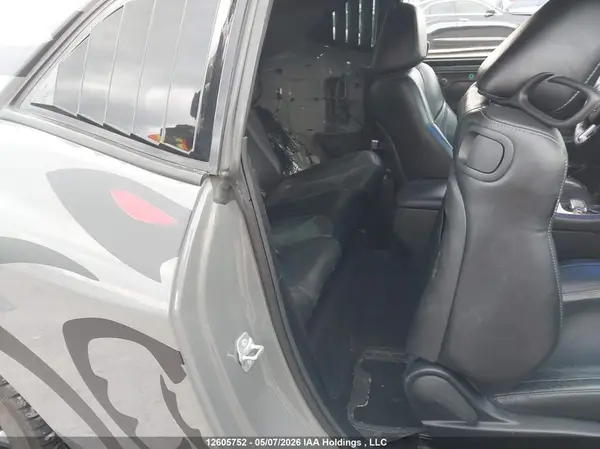 2C3CDZAG0JH309681 2018 DODGE CHALLENGER - Image 8