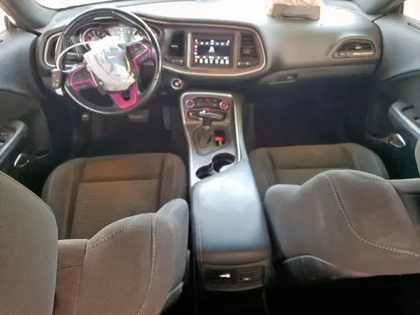2C3CDZAG0JH327730 2018 DODGE CHALLENGER - Image 8