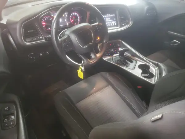 2C3CDZAG0JH332569 2018 DODGE CHALLENGER - Image 8