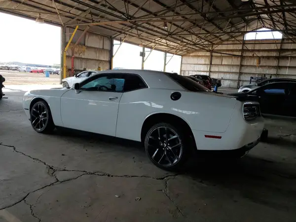 2C3CDZAG0KH521918 2019 DODGE CHALLENGER - Image 2