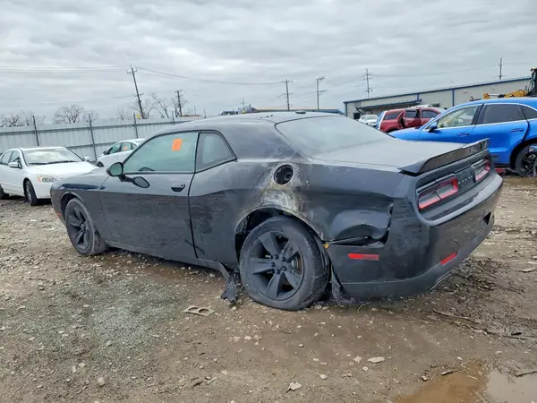 2C3CDZAG0KH587479 2019 DODGE CHALLENGER - Image 2