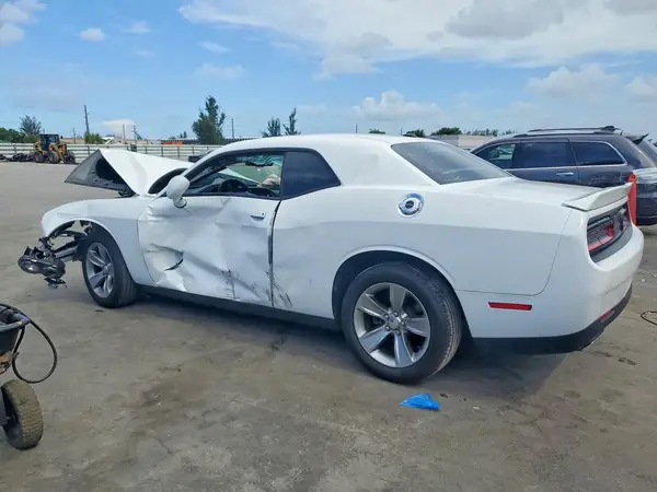 2C3CDZAG0KH669468 2019 DODGE CHALLENGER - Image 2