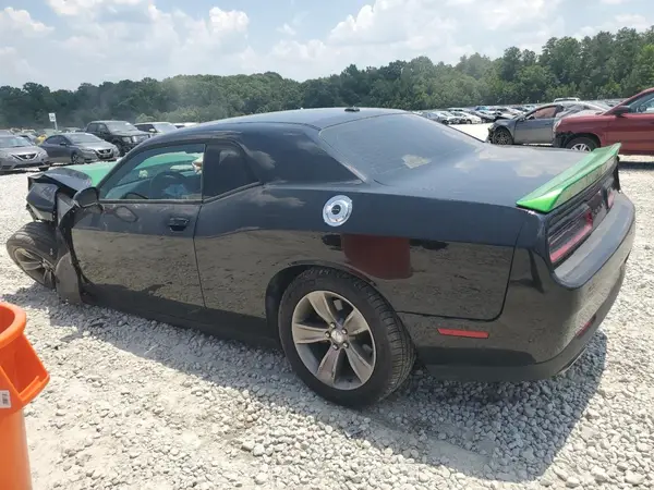 2C3CDZAG0KH672175 2019 DODGE CHALLENGER - Image 2