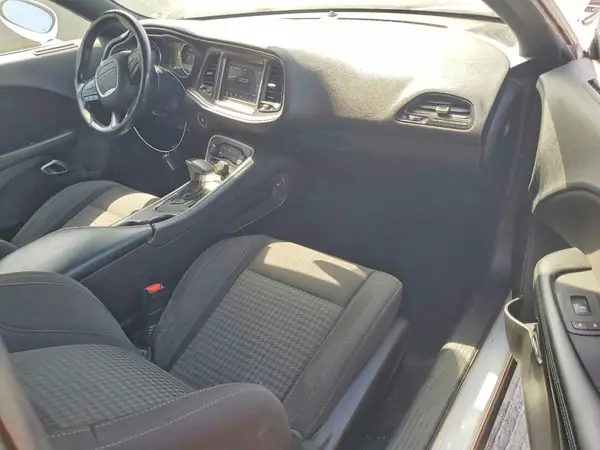 2C3CDZAG0KH674122 2019 DODGE CHALLENGER - Image 8
