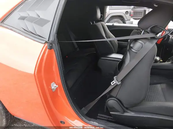 2C3CDZAG0KH679823 2019 DODGE CHALLENGER - Image 8