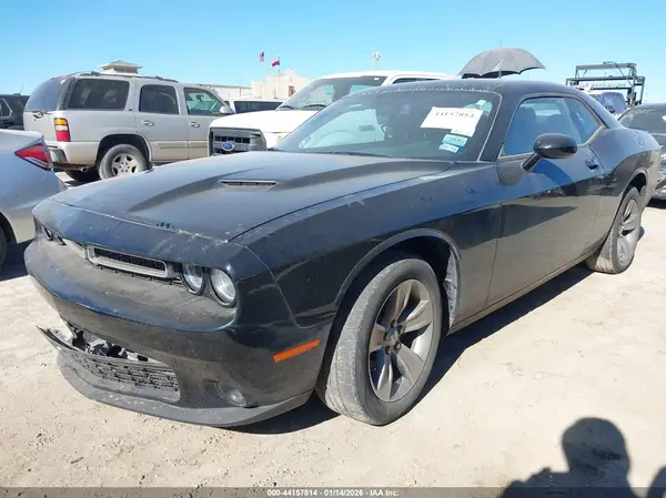 2C3CDZAG0KH694211 2019 DODGE CHALLENGER - Image 2