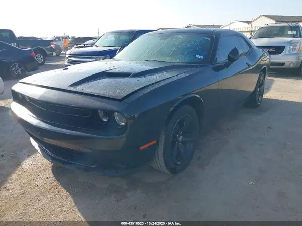 2C3CDZAG0KH694452 2019 DODGE CHALLENGER - Image 2