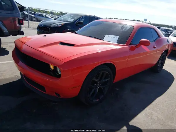 2C3CDZAG0KH716823 2019 DODGE CHALLENGER - Image 2
