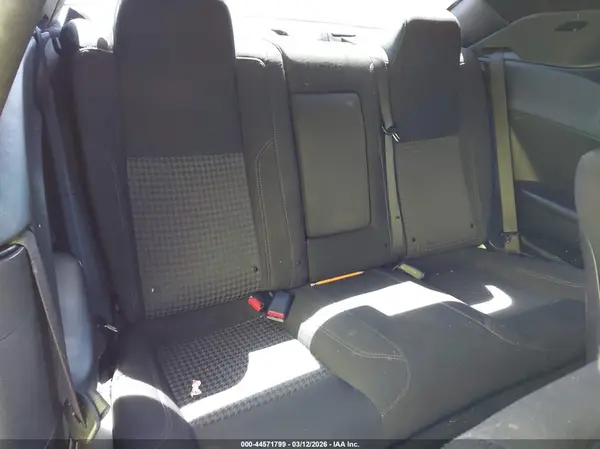 2C3CDZAG0KH741401 2019 DODGE CHALLENGER - Image 8