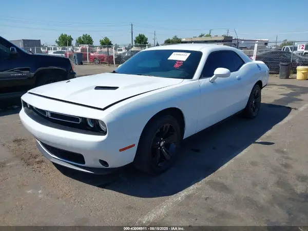 2C3CDZAG0KH751068 2019 DODGE CHALLENGER - Image 2
