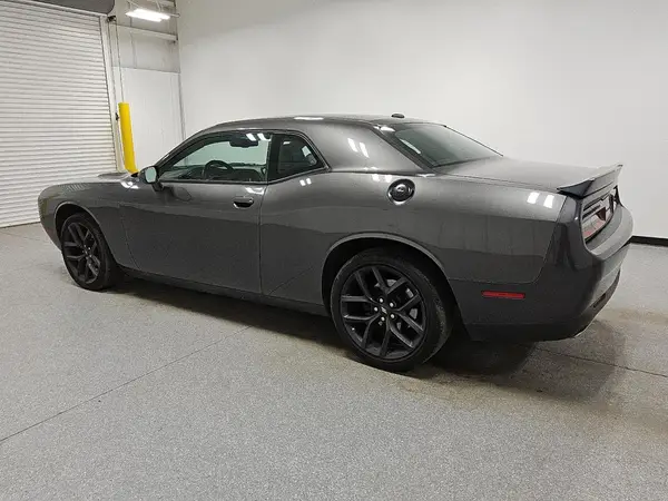 2C3CDZAG0LH177069 2020 DODGE CHALLENGER - Image 2