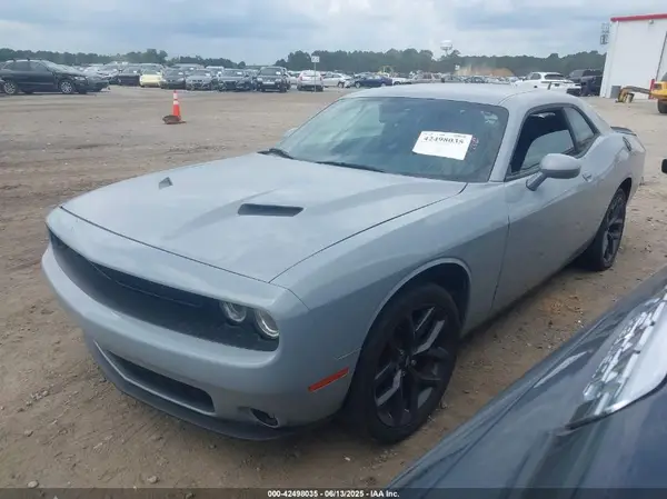 2C3CDZAG0LH219062 2020 DODGE CHALLENGER - Image 2