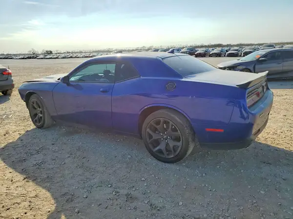 2C3CDZAG0LH235634 2020 DODGE CHALLENGER - Image 2