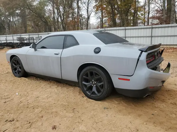 2C3CDZAG0LH239845 2020 DODGE CHALLENGER - Image 2