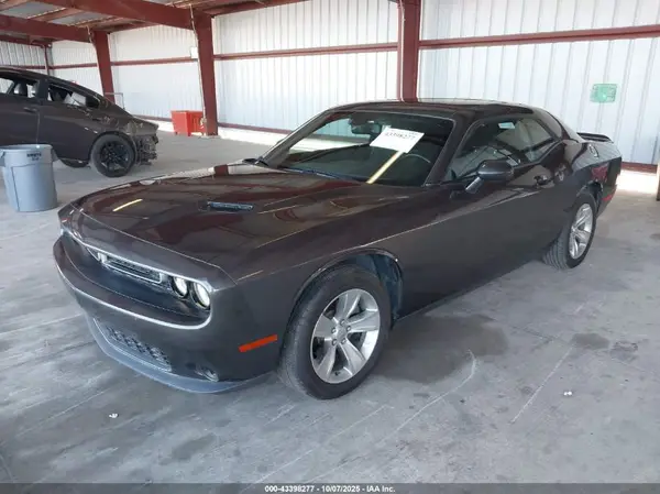 2C3CDZAG0MH542643 2021 DODGE CHALLENGER - Image 2