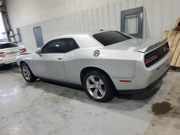 2C3CDZAG0MH546952 2021 DODGE CHALLENGER - Image 2