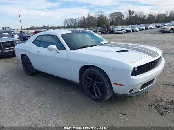 2C3CDZAG0MH568322 2021 DODGE CHALLENGER - Image 1