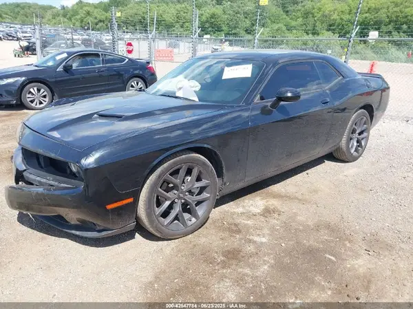 2C3CDZAG0MH573312 2021 DODGE CHALLENGER - Image 2