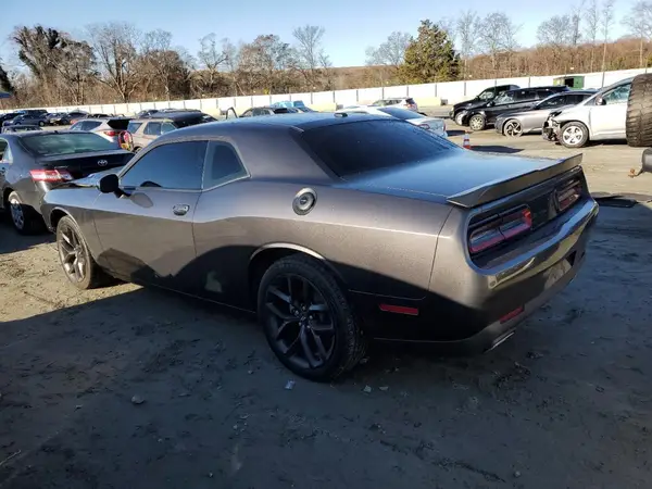 2C3CDZAG0NH149016 2022 DODGE CHALLENGER - Image 2