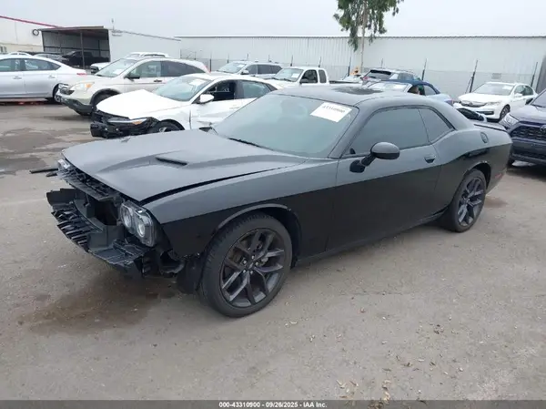 2C3CDZAG0PH507718 2023 DODGE CHALLENGER - Image 2