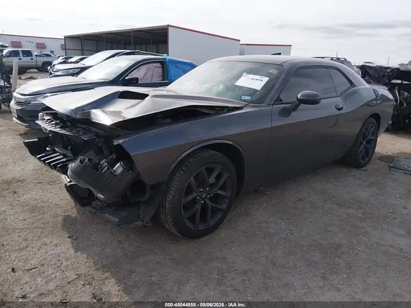 2C3CDZAG0PH512594 2023 DODGE CHALLENGER - Image 2