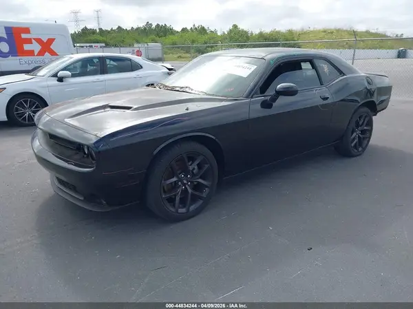 2C3CDZAG0PH591166 2023 DODGE CHALLENGER - Image 2