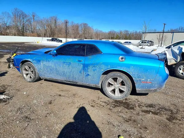 2C3CDZAG0PH602053 2023 DODGE CHALLENGER - Image 2