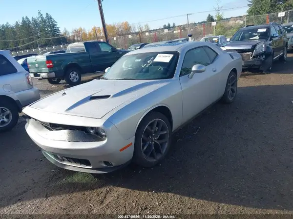 2C3CDZAG0PH602568 2023 DODGE CHALLENGER - Image 2