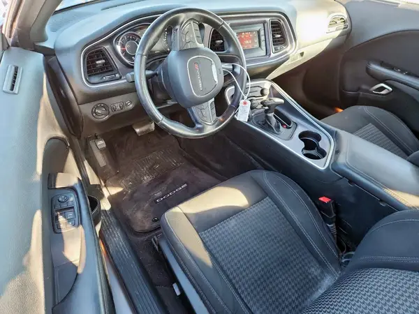 2C3CDZAG1GH119316 2016 DODGE CHALLENGER - Image 8