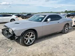 2C3CDZAG1GH137976 2016 DODGE CHALLENGER