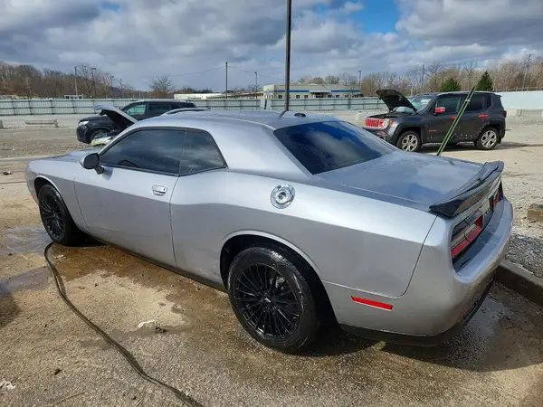 2C3CDZAG1GH168984 2016 DODGE CHALLENGER - Image 2