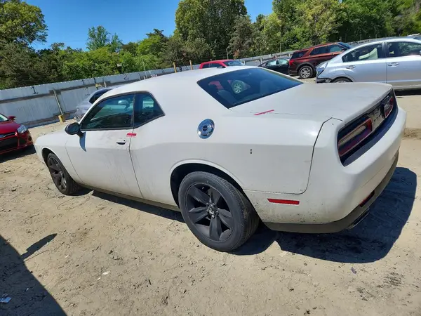 2C3CDZAG1GH184165 2016 DODGE CHALLENGER - Image 2