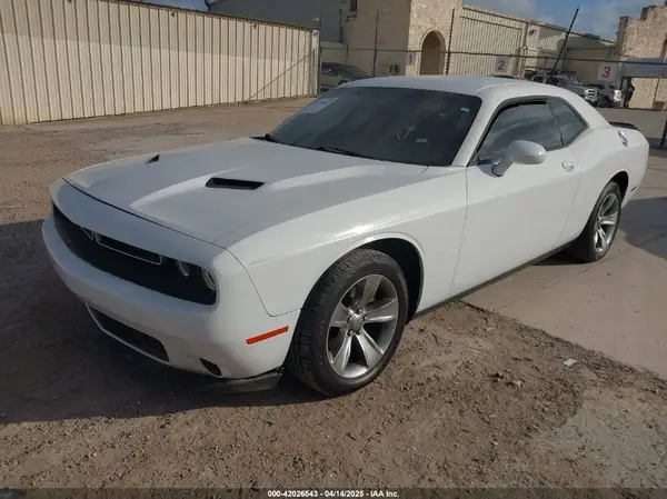 2C3CDZAG1GH194954 2016 DODGE CHALLENGER - Image 2