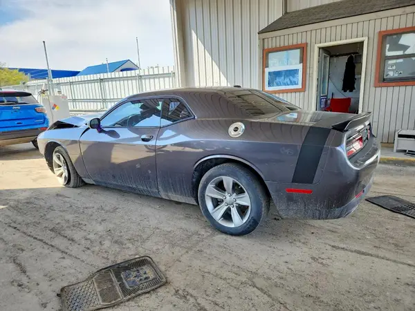 2C3CDZAG1GH213499 2016 DODGE CHALLENGER - Image 2