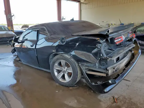2C3CDZAG1GH218024 2016 DODGE CHALLENGER - Image 2