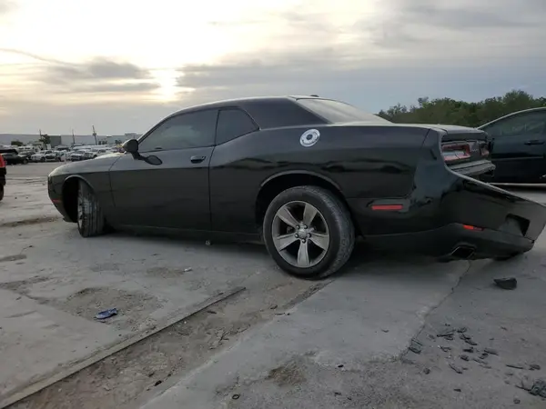 2C3CDZAG1GH231906 2016 DODGE CHALLENGER - Image 2