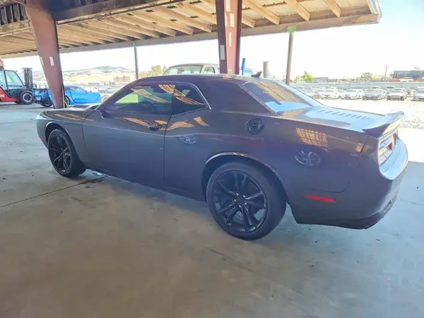 2C3CDZAG1GH245496 2016 DODGE CHALLENGER - Image 2