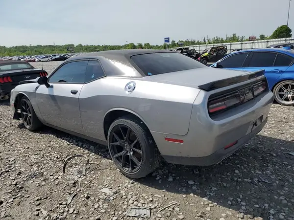 2C3CDZAG1GH250195 2016 DODGE CHALLENGER - Image 2