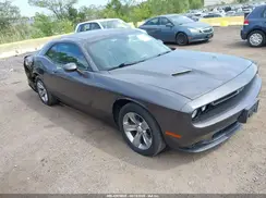 2C3CDZAG1GH264758 2016 DODGE CHALLENGER