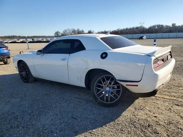 2C3CDZAG1GH309620 2016 DODGE CHALLENGER - Image 2