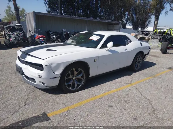 2C3CDZAG1GH329625 2016 DODGE CHALLENGER - Image 2