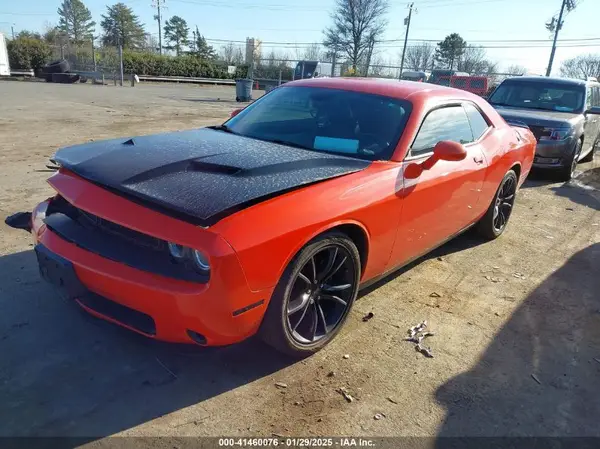2C3CDZAG1GH337370 2016 DODGE CHALLENGER - Image 2