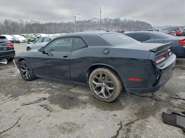 2C3CDZAG1GH352578 2016 DODGE CHALLENGER - Image 2