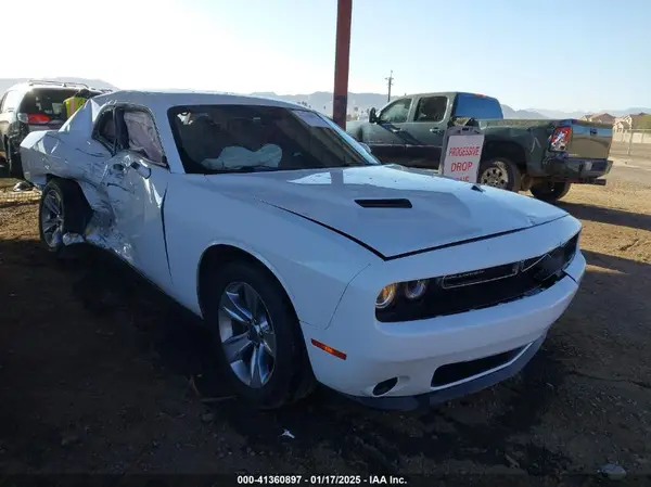 2C3CDZAG1H8514453 2017 DODGE CHALLENGER - Image 1