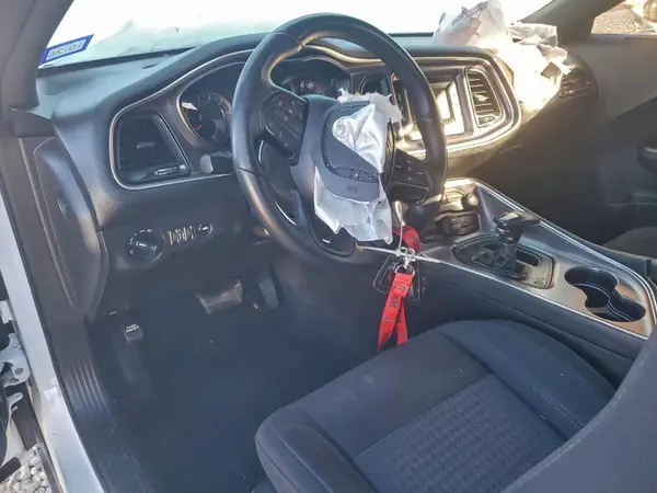 2C3CDZAG1HH502867 2017 DODGE CHALLENGER - Image 8