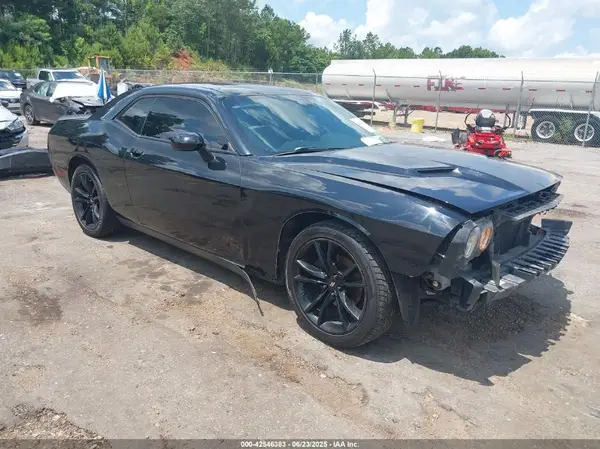 2C3CDZAG1HH531978 2017 DODGE CHALLENGER - Image 1
