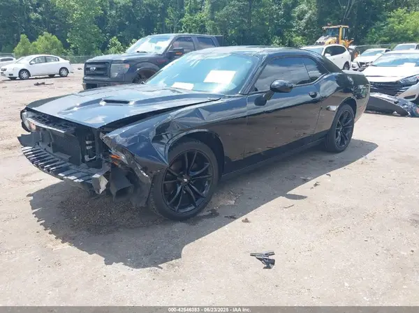 2C3CDZAG1HH531978 2017 DODGE CHALLENGER - Image 2